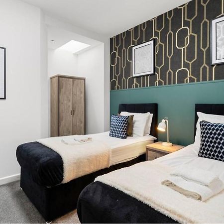 Modern Spacious Three Bedrooms With Private Garden Cardiff Exterior foto