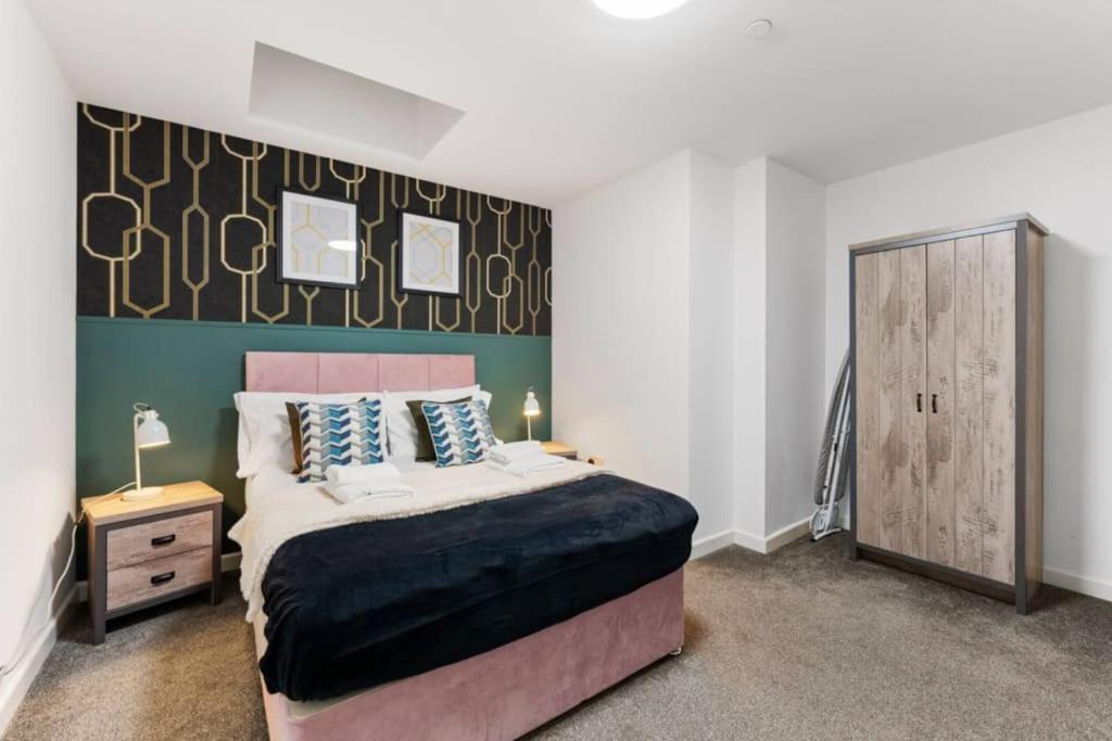Modern Spacious Three Bedrooms With Private Garden Cardiff Exterior foto